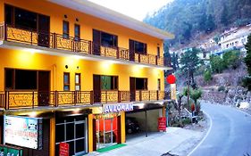 Hotel Avlokan - Near Kainchi Dham Mandir